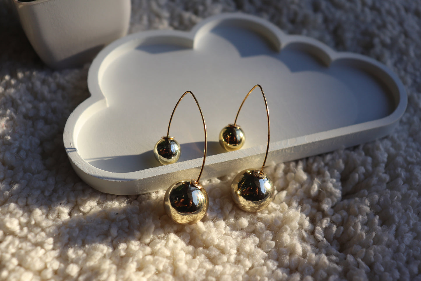 Luxe Gold Ball Drop Earrings – Minimalist Chic