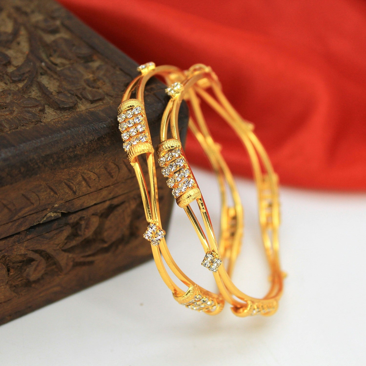 Bangles/ Bracelets