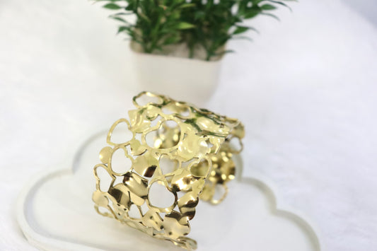 Gold-Plated Openwork Heart Bracelet