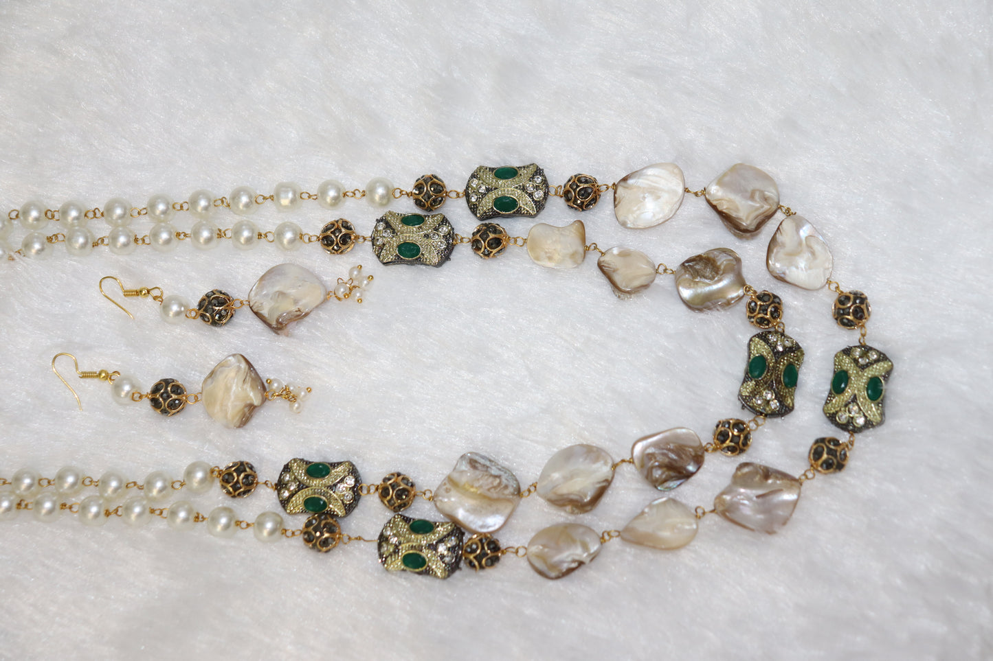 Regal Pearl & Shell Layered Necklace Set